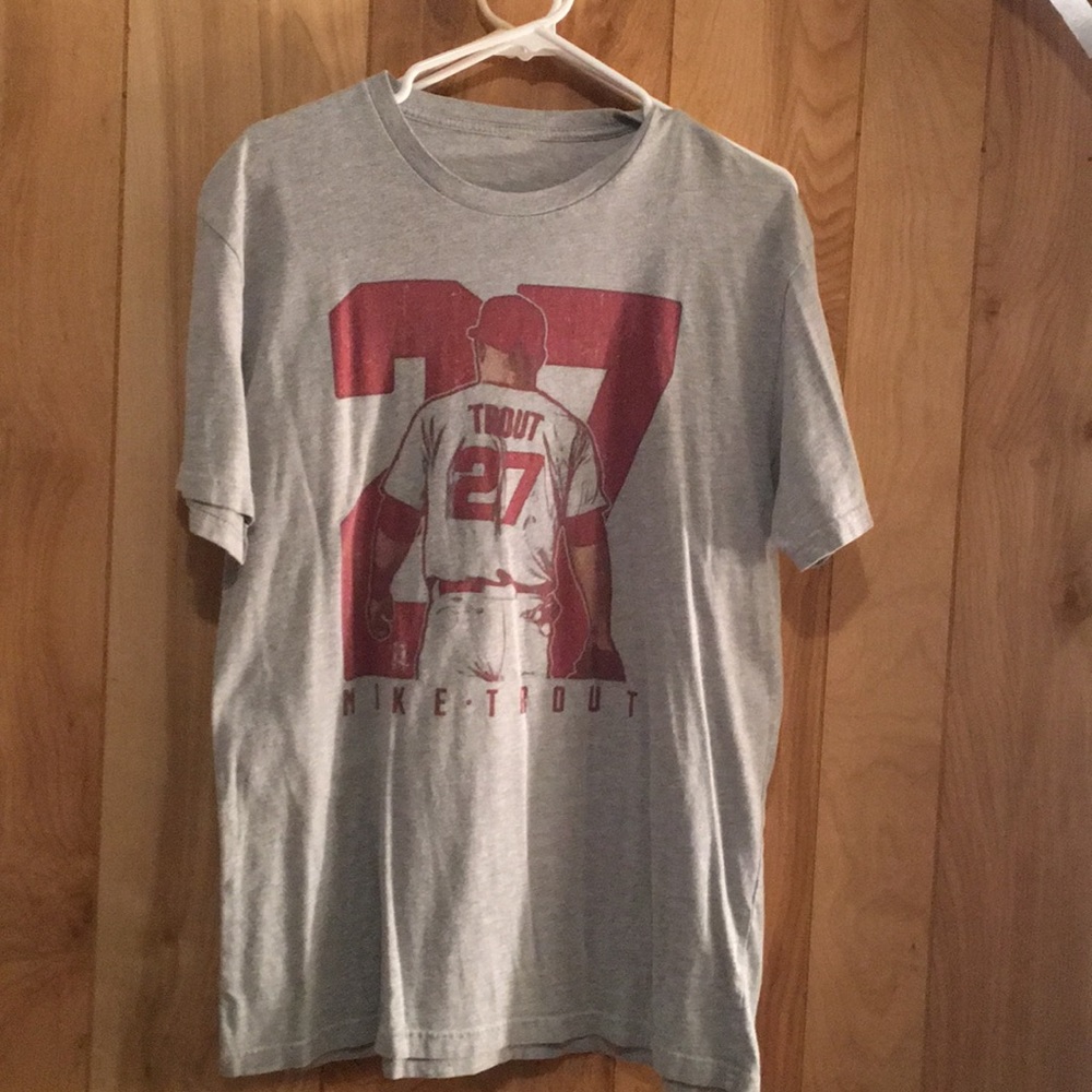 Men’s t shirt